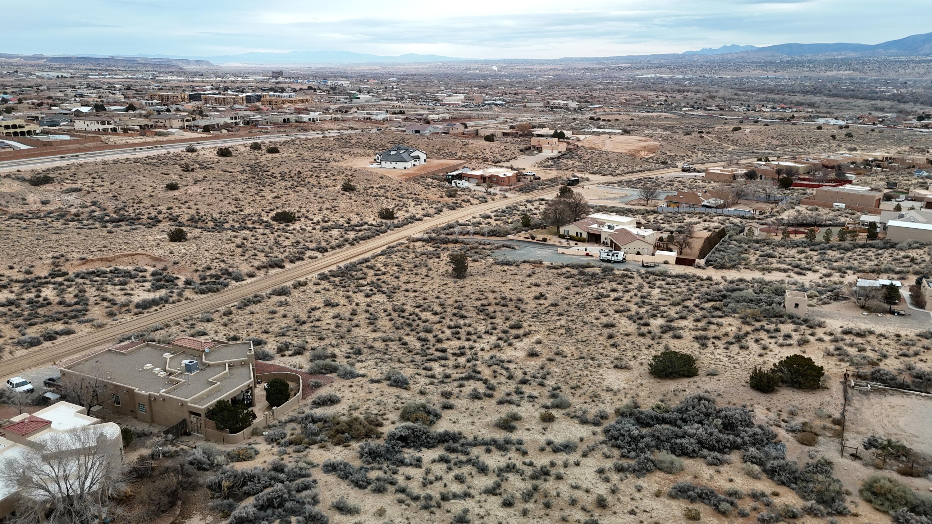 6816-6820 Vatapa Road NE