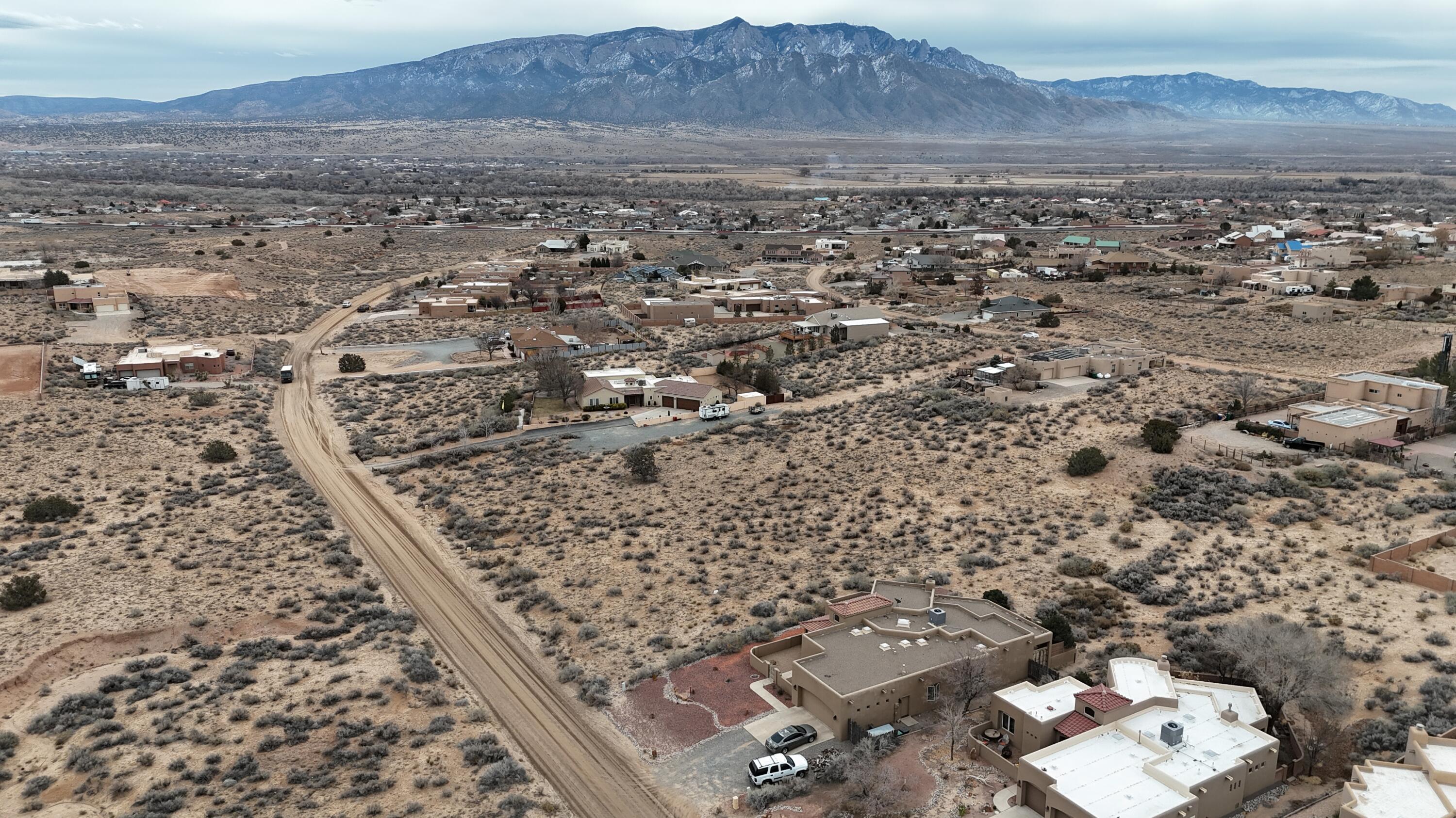 6816-6820 Vatapa Road NE