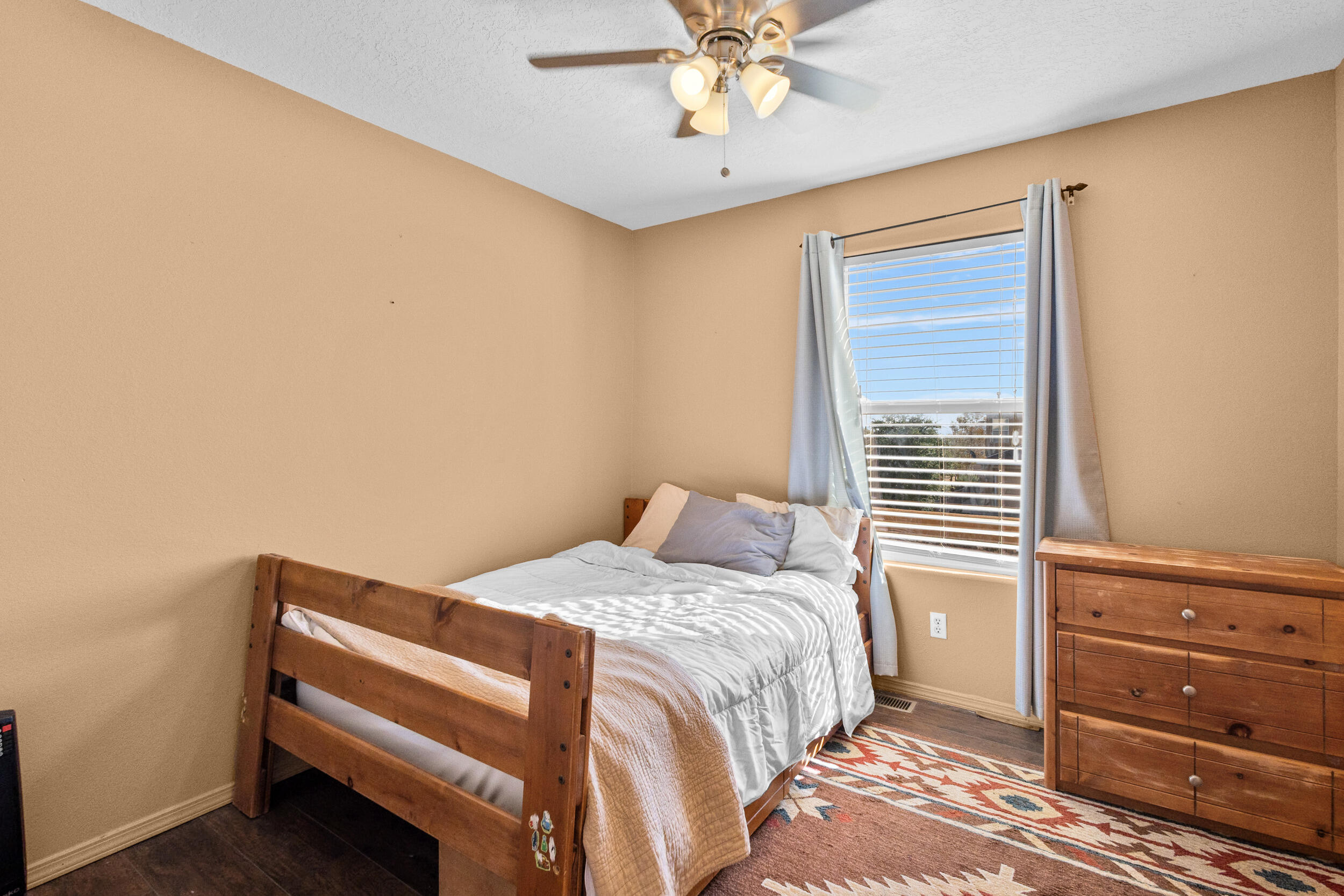 5592 Gladstone Drive, Rio Rancho, New Mexico image 17