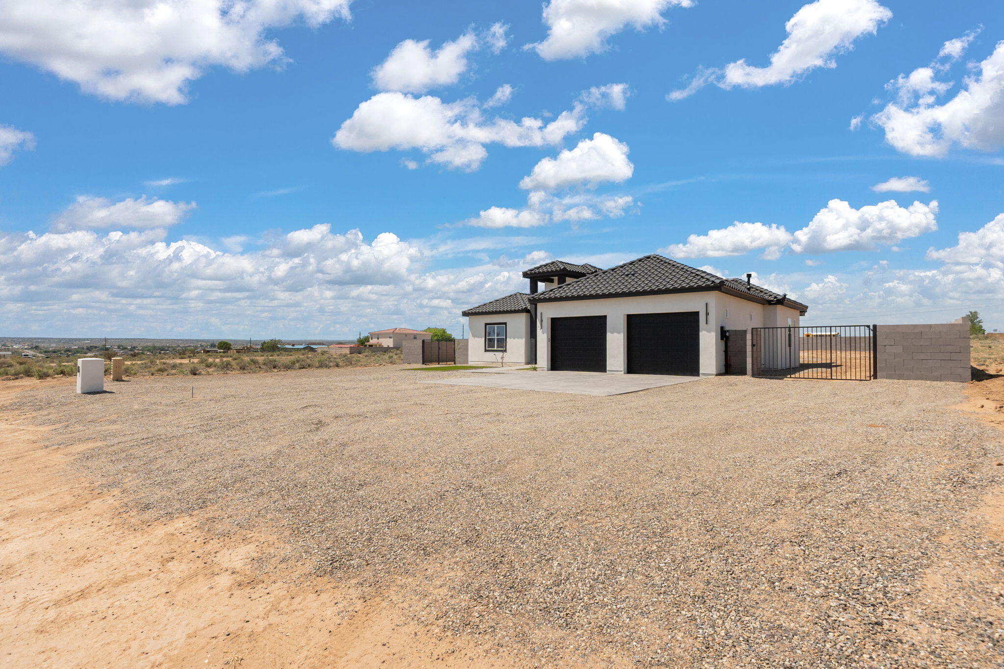 141 9th Avenue, Rio Rancho, New Mexico image 2