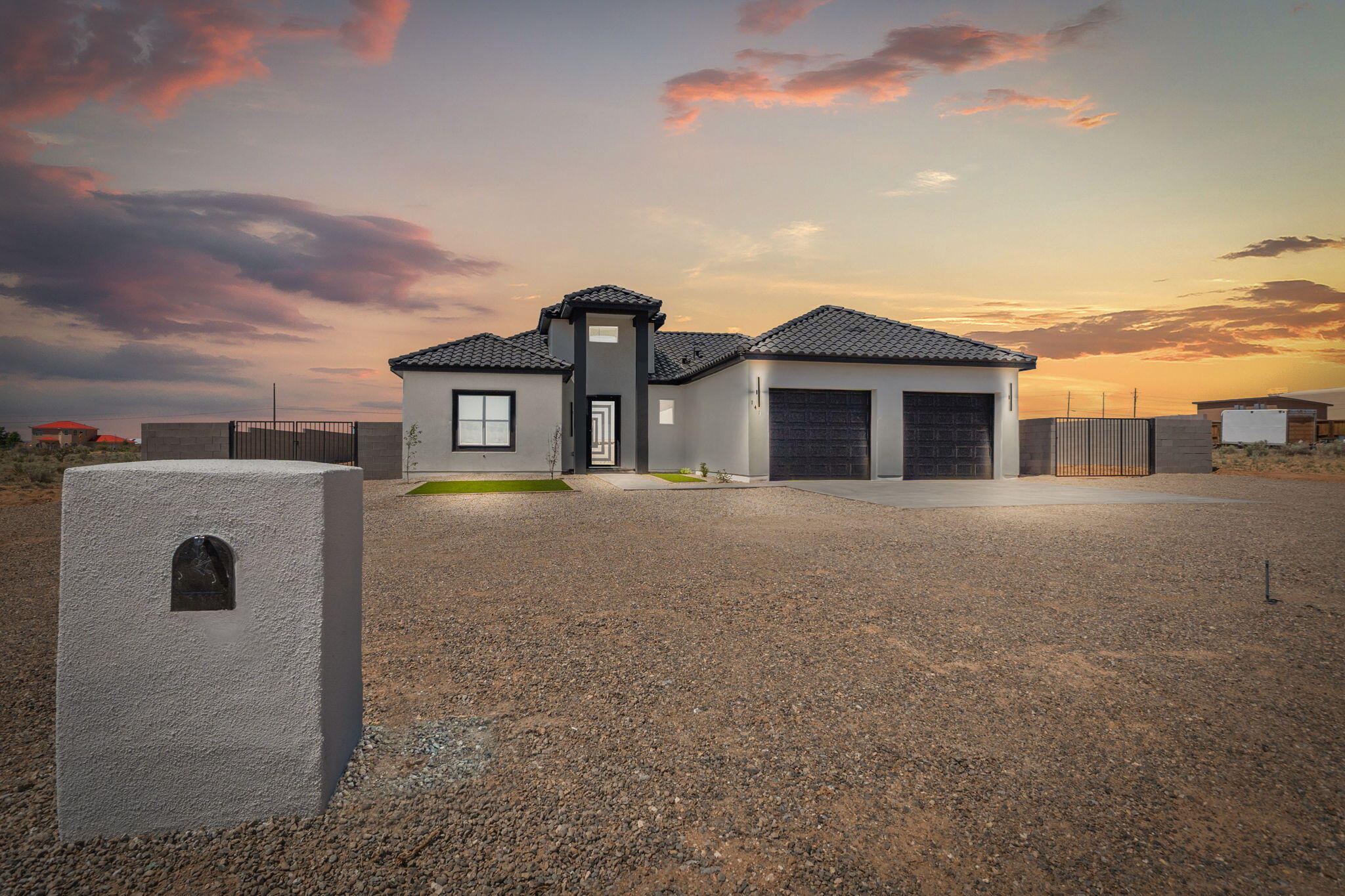 141 9th Avenue, Rio Rancho, New Mexico image 1