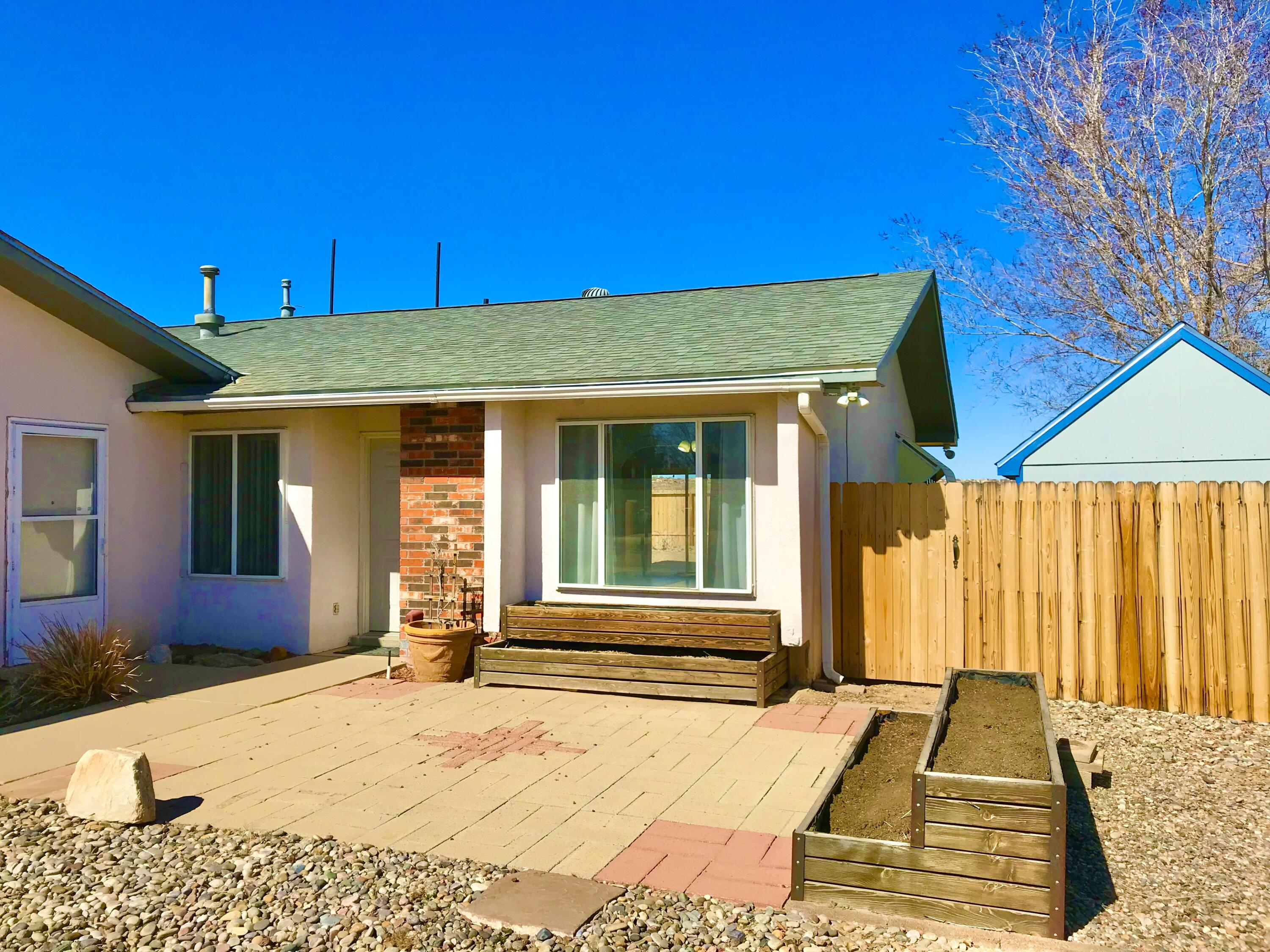 4717 Leon Grande Avenue SE