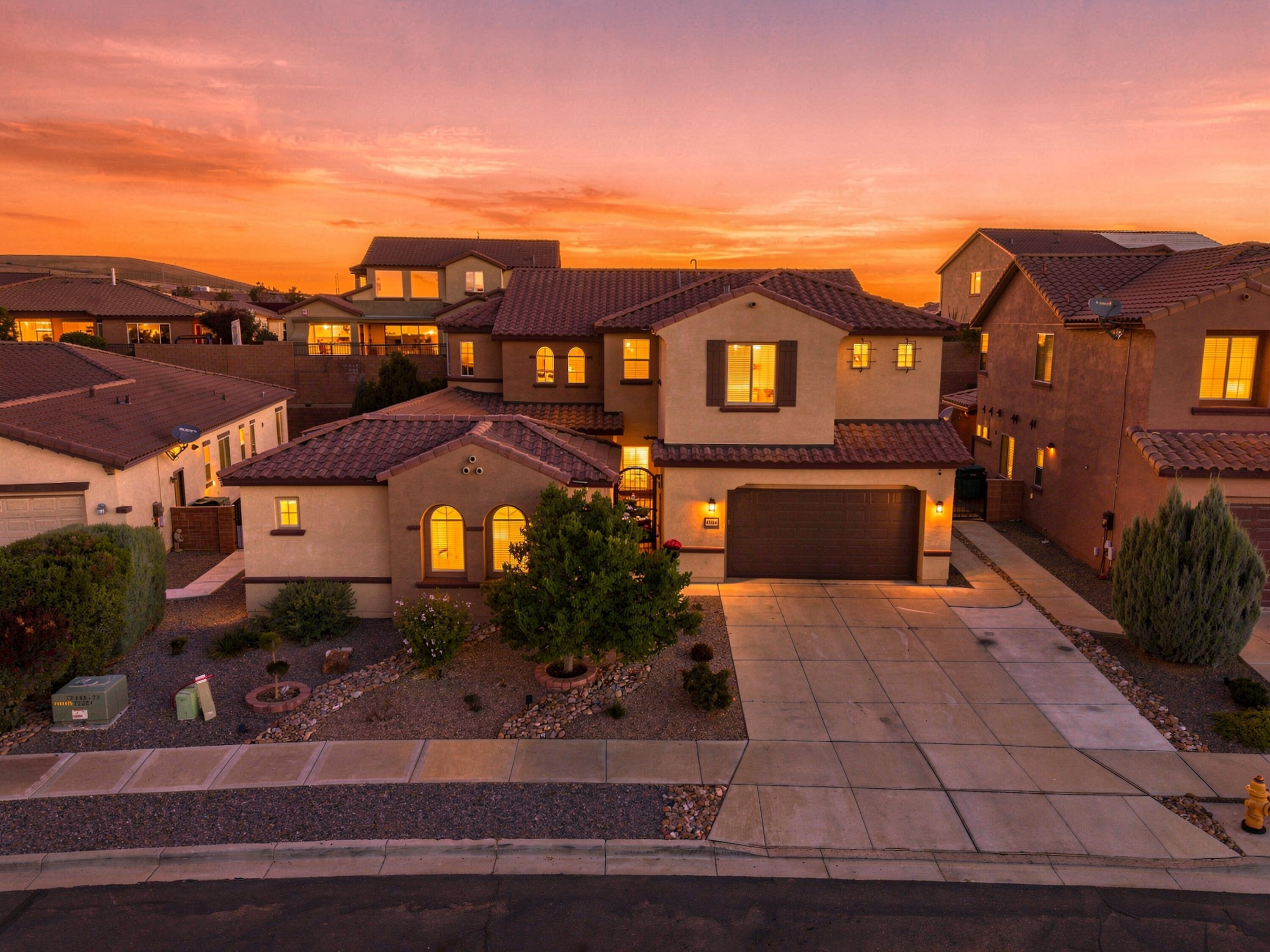 4206 Pico Norte Lane NE