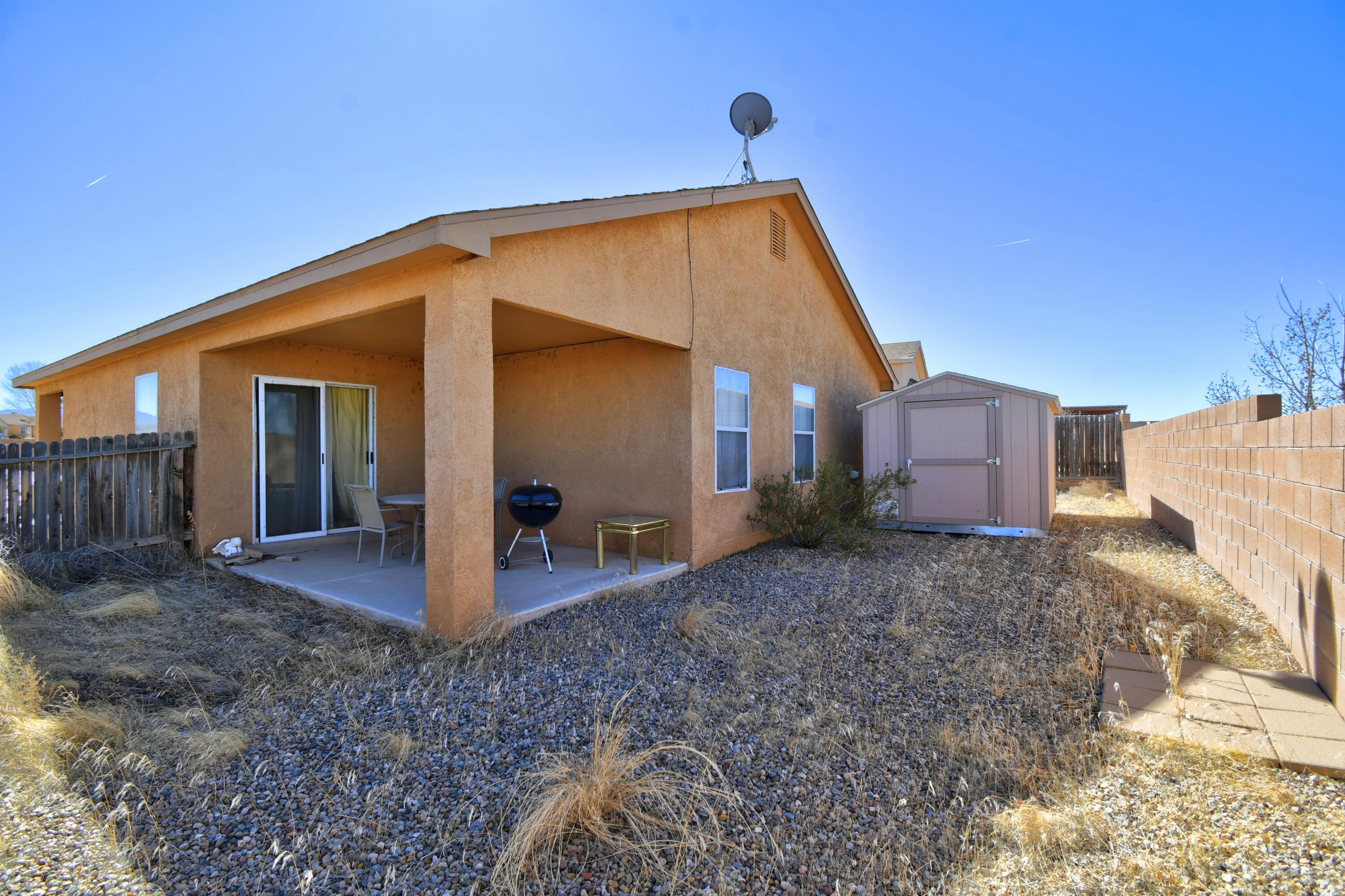 101 Avenida Jardin, Los Lunas, New Mexico image 12