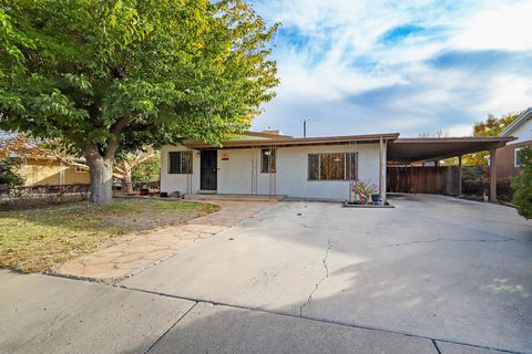 Photo of 1708 TOWNER Avenue NW, Albuquerque, NM 87104 (MLS # 1094543)