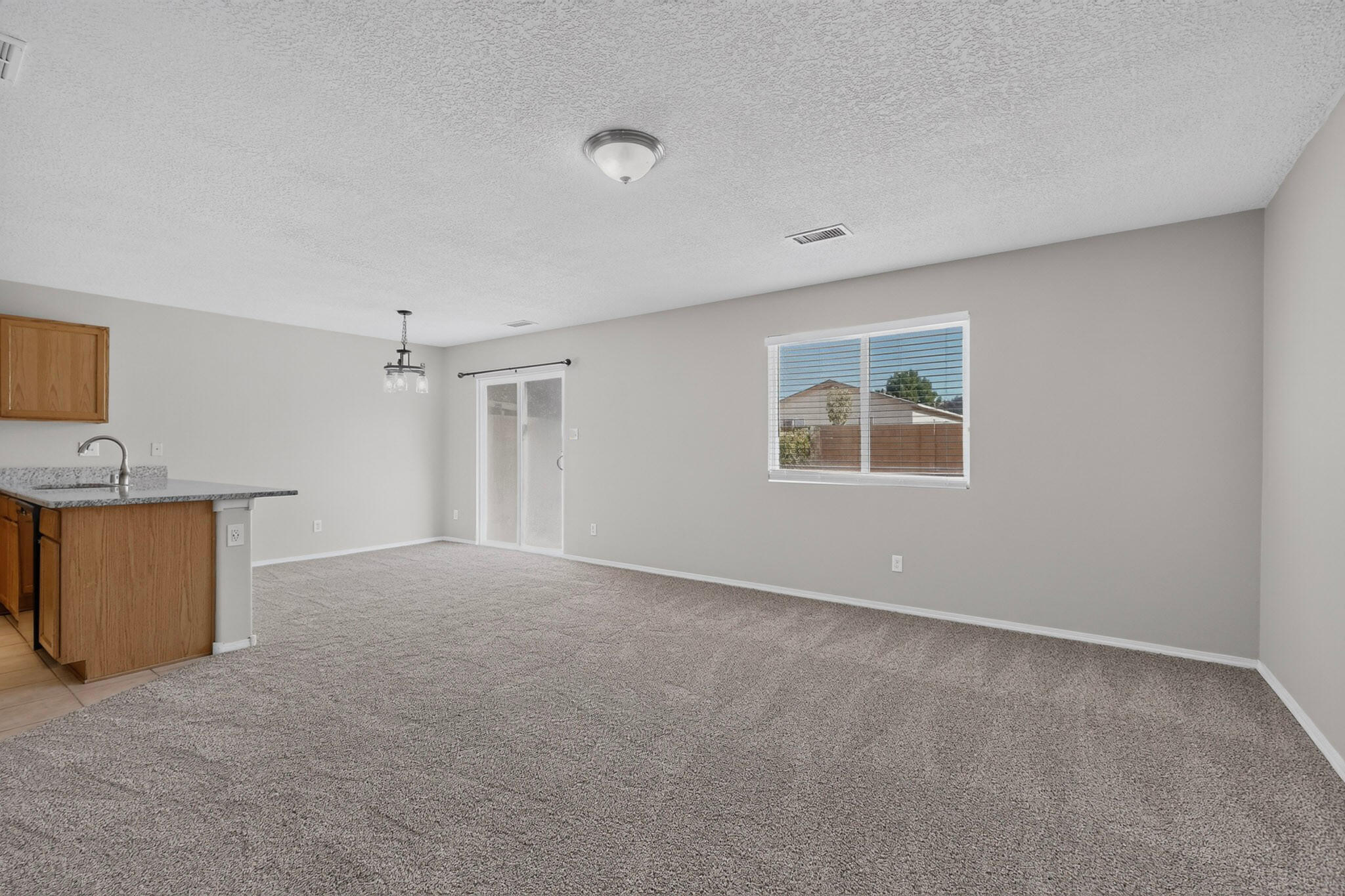 951 Spring Valley Road NE