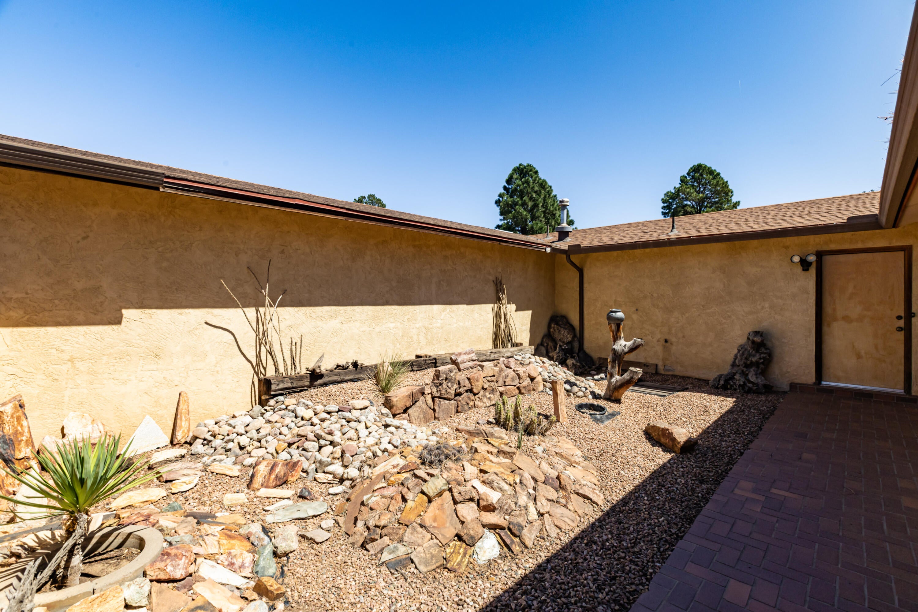 4912 Simon Drive NW