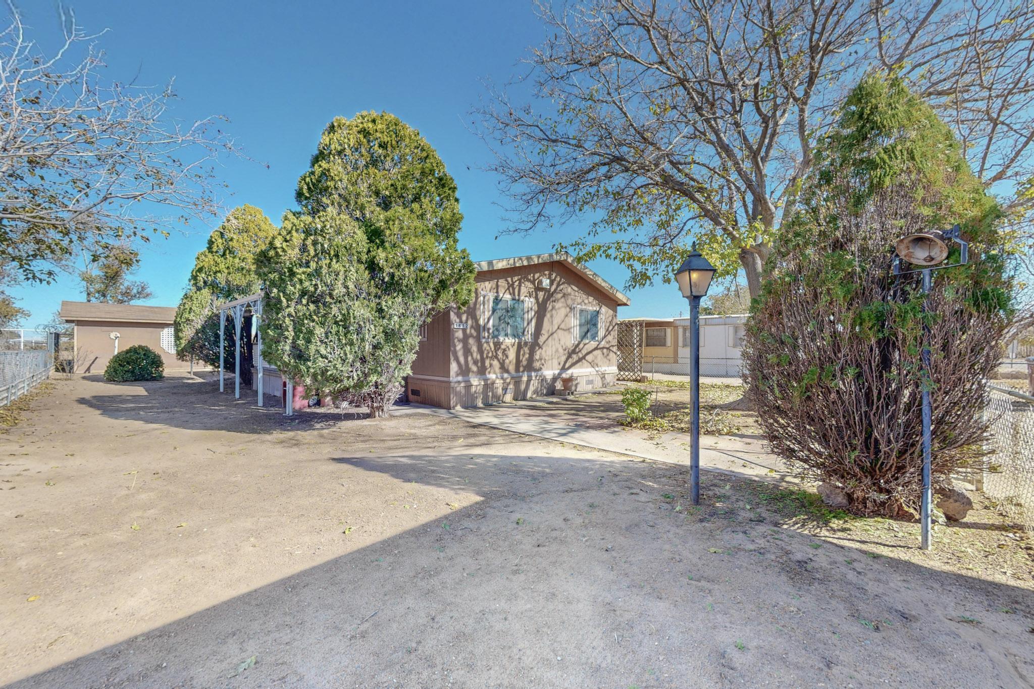 1612 W Hansen Avenue, Belen, New Mexico image 1