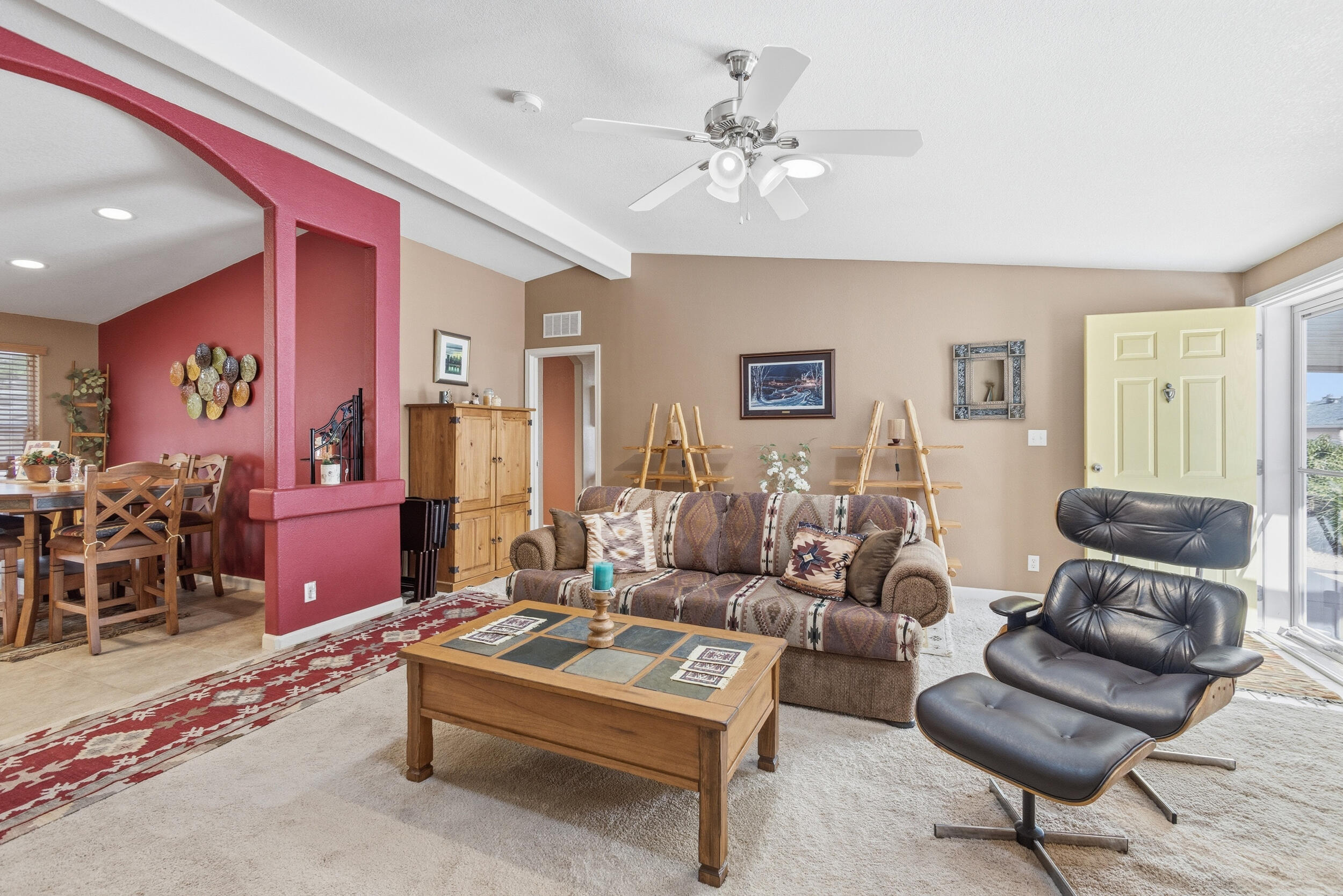 314 Sunrise Bluffs Drive