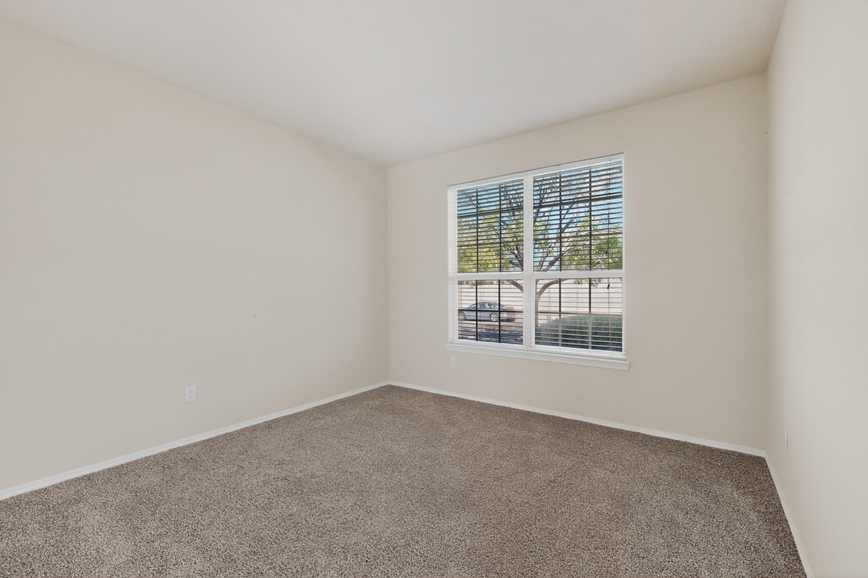 7284 Assisi Hills Road NE