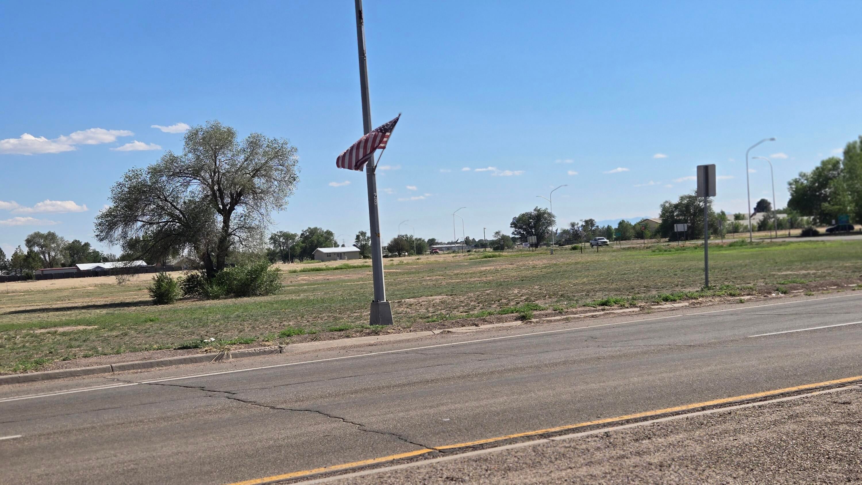 100 E U.S. Rt 66