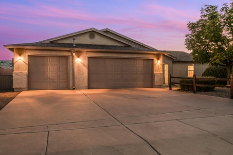 Homes For Sale - 4804 Dolores Hidalgo Drive<br/> Rio Rancho, NM 87124