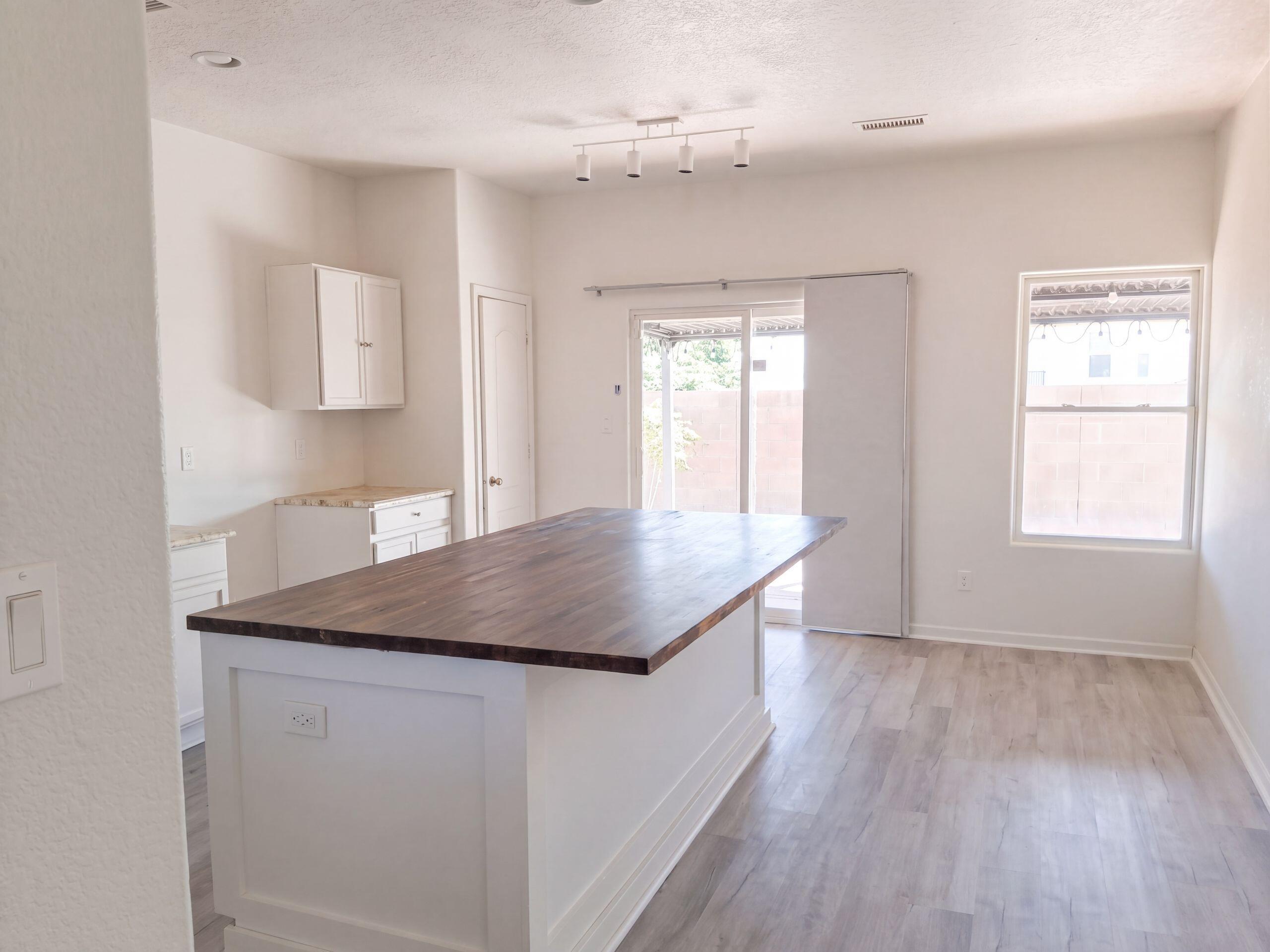 2900 Duerson Trail SW