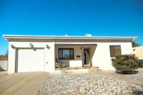 1117 Monroe Street SE Albuquerque NM 87108