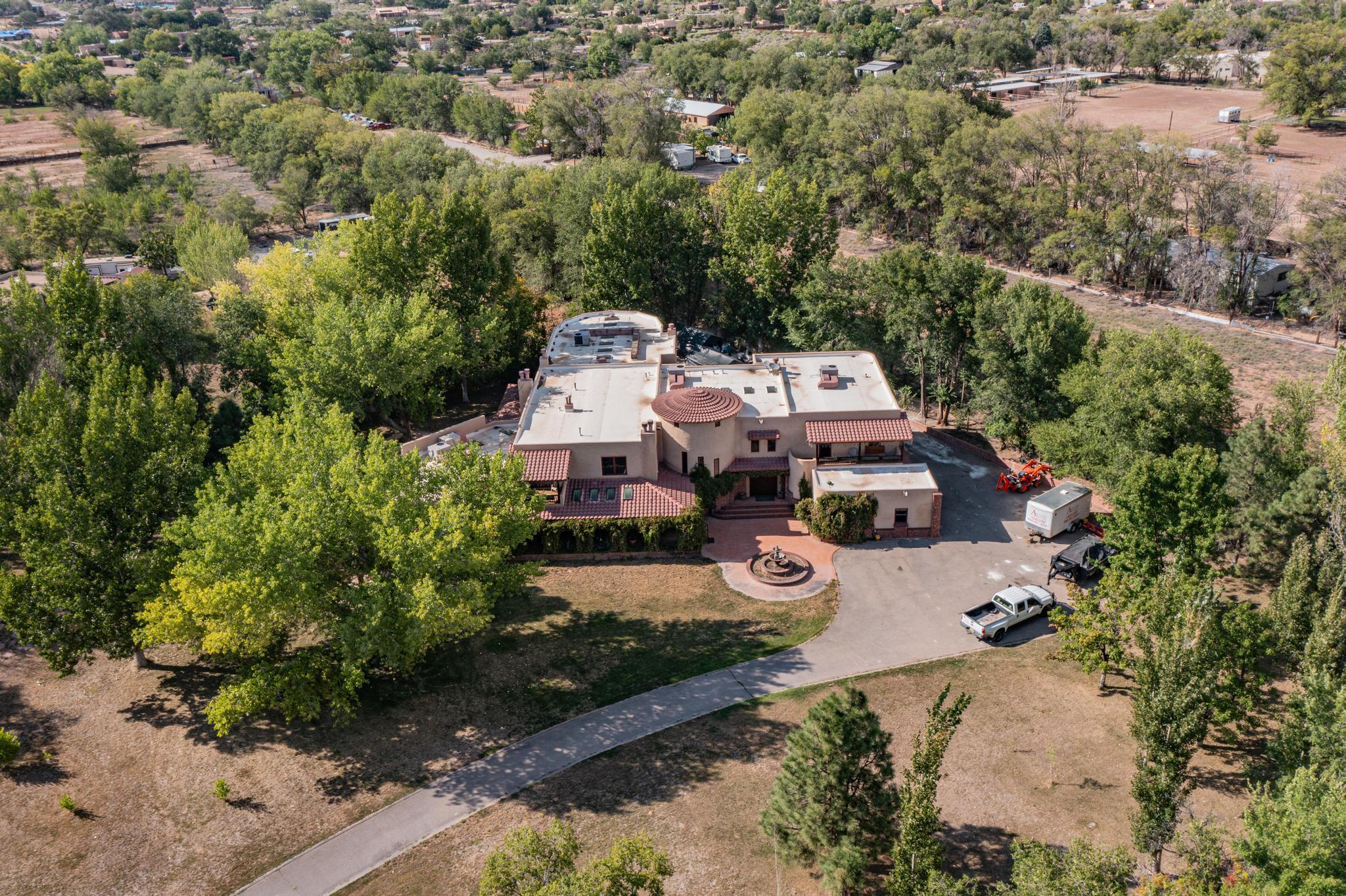 467 Old Church Road, Corrales, New Mexico image 6