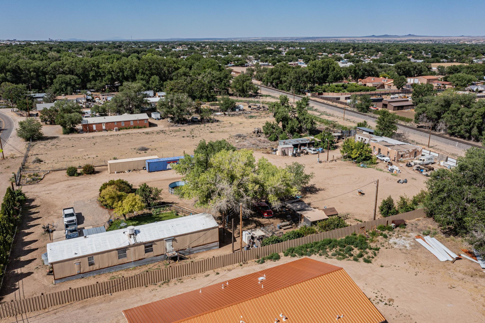 10417 Edith Boulevard NE