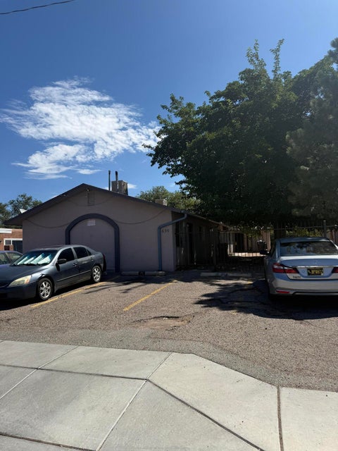 Multifamily For Sale - 630 Alcazar Street<br/> Albuquerque, NM 87108