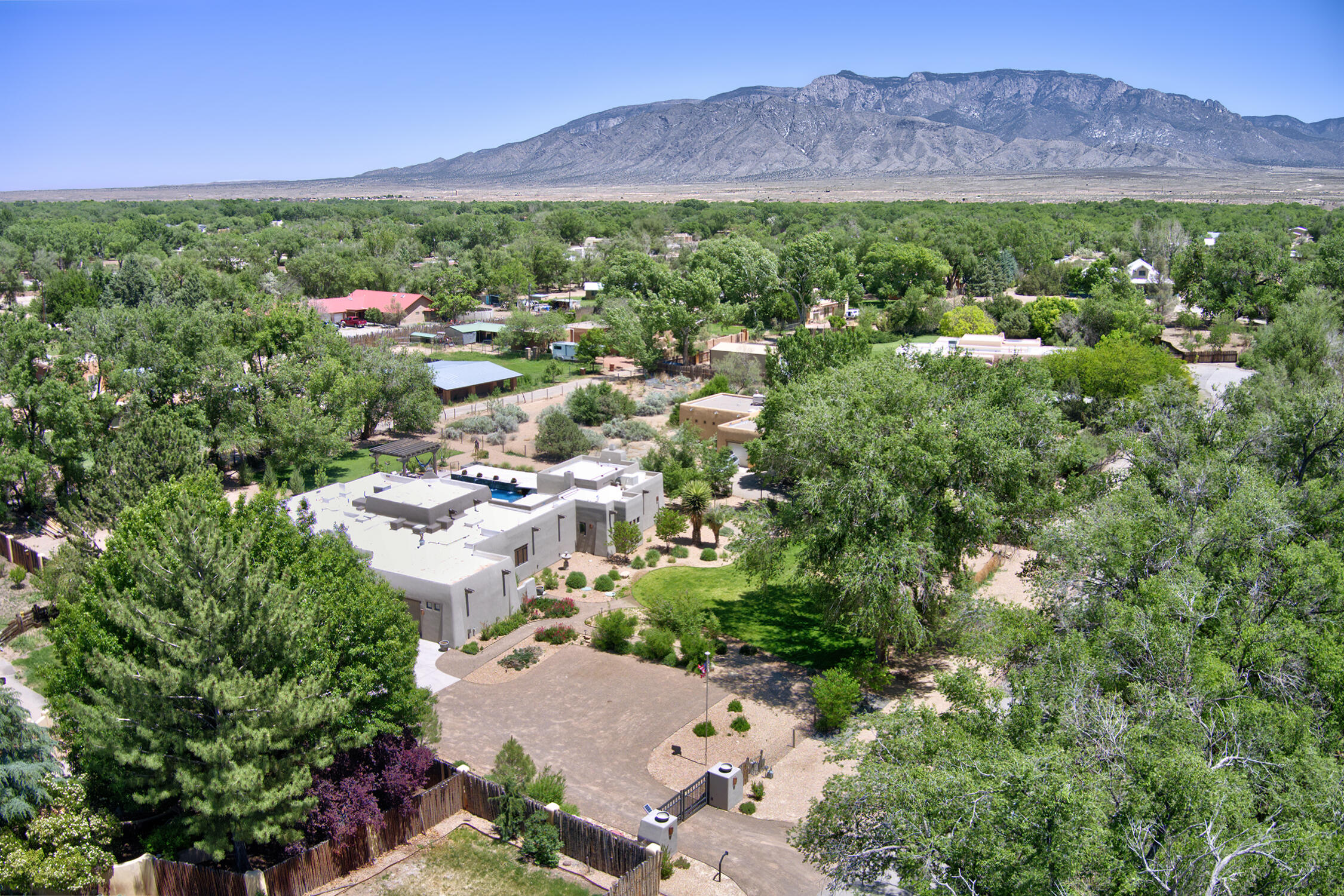 255 Nobles Lane, Corrales, New Mexico image 3