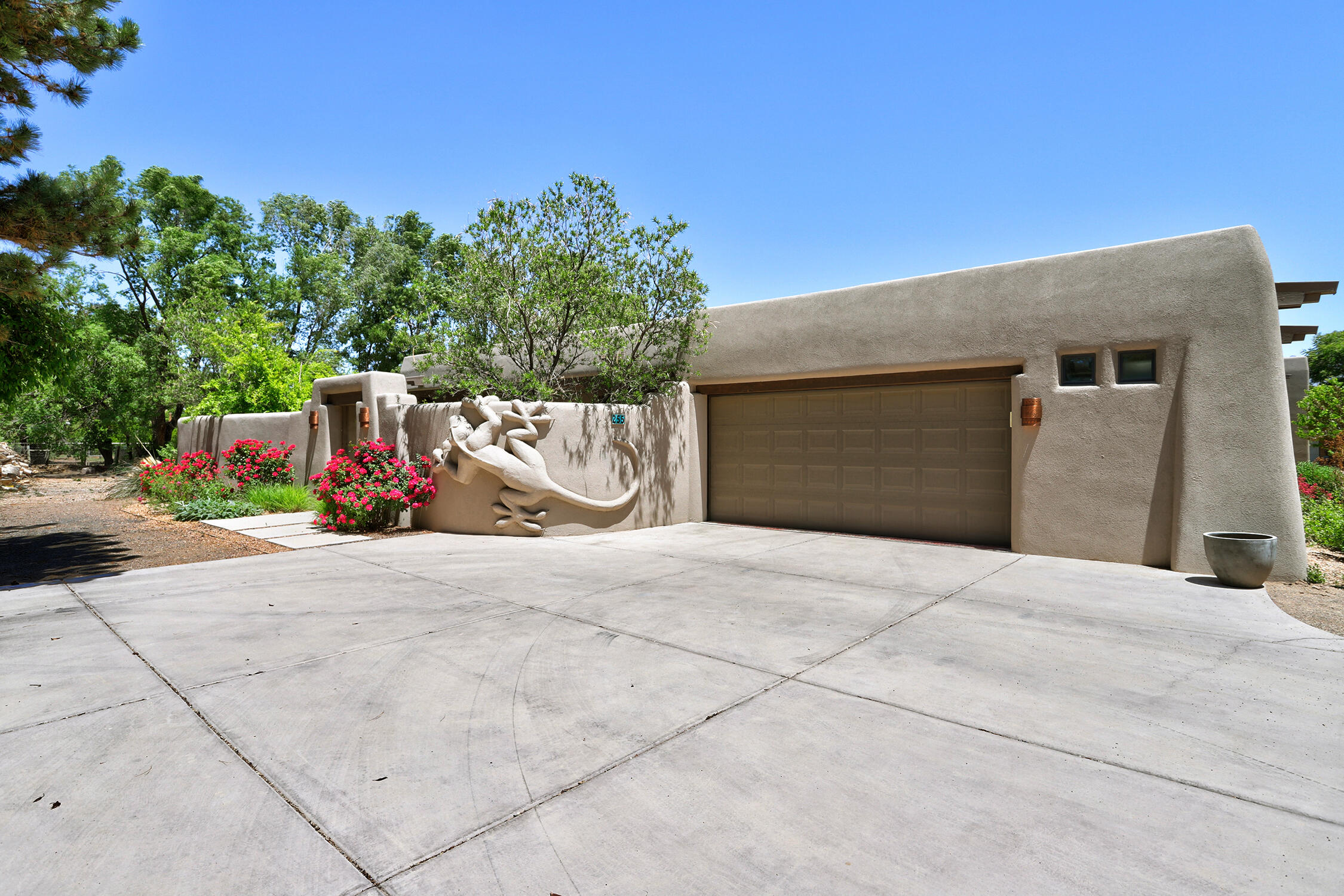 255 Nobles Lane, Corrales, New Mexico image 6