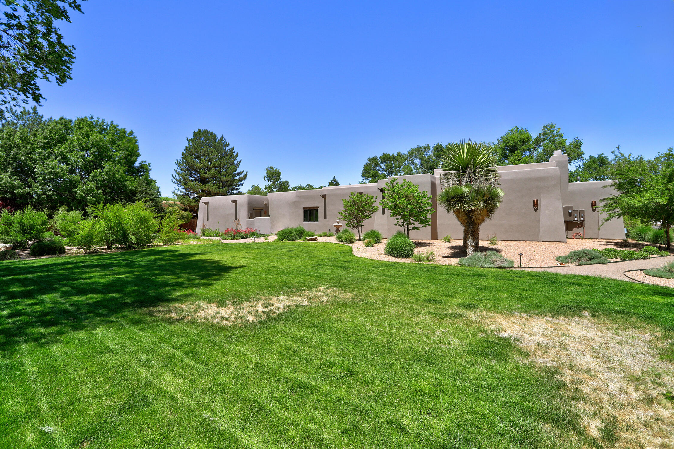 255 Nobles Lane, Corrales, New Mexico image 46