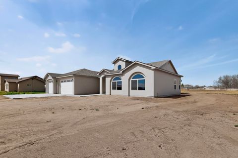 Photo of 9 Leibel Court, Los Lunas, NM 87031 (MLS # 1099663)