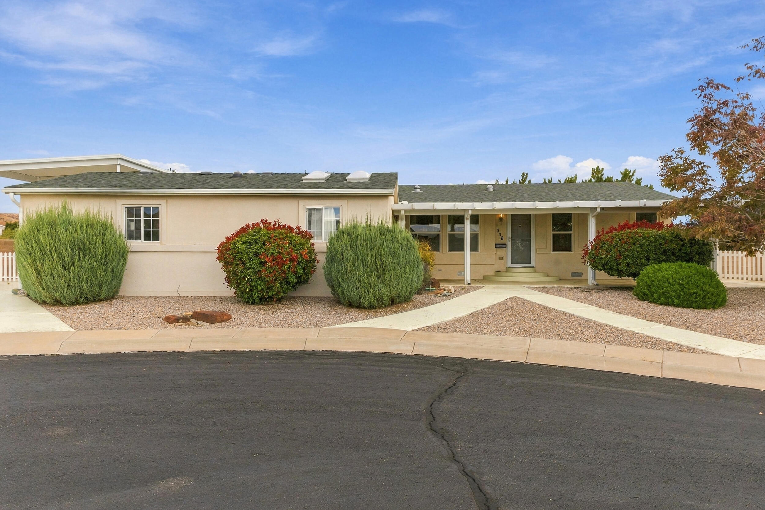 336 Sunrise Bluffs Drive