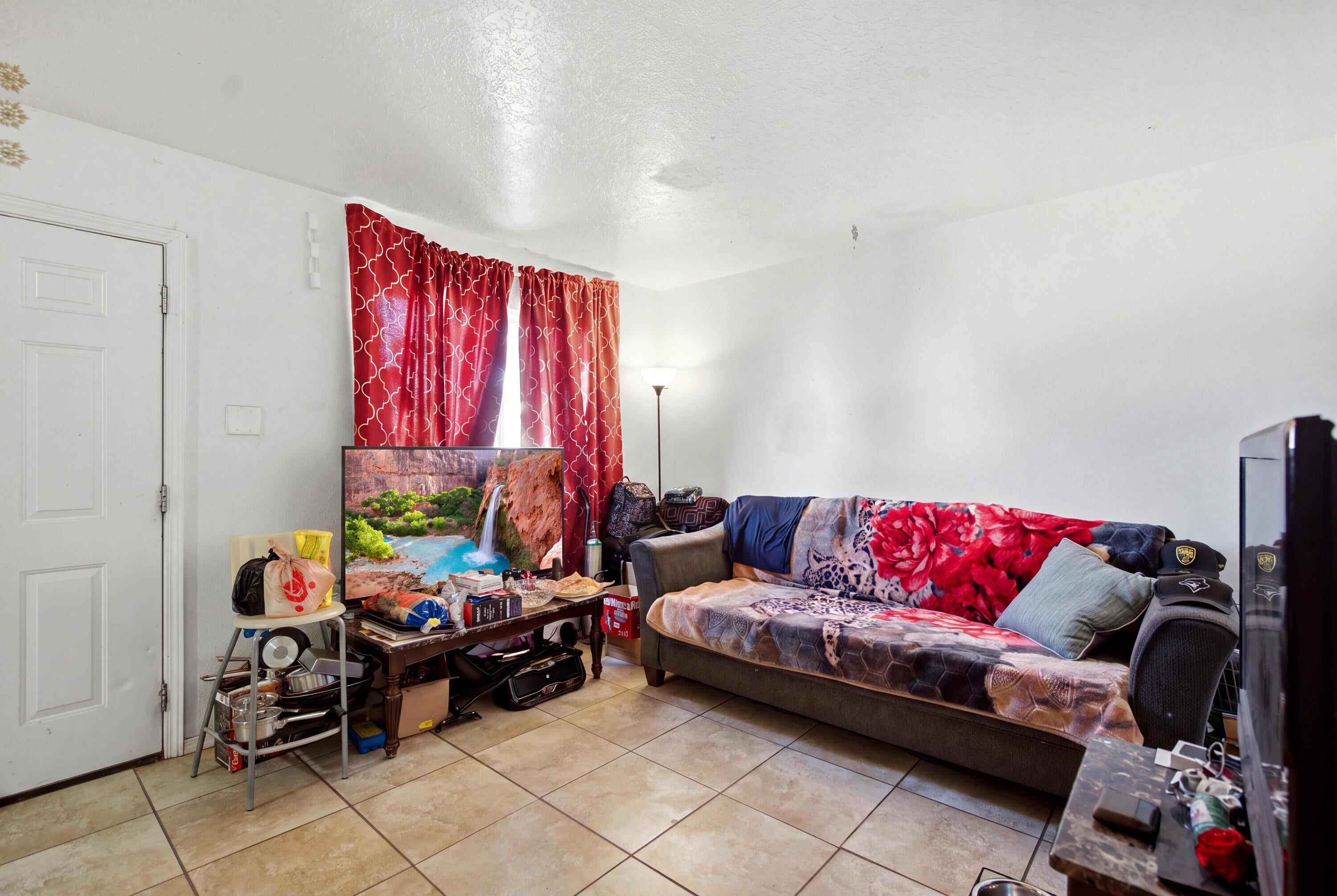229 Hanosh Court SE 4
