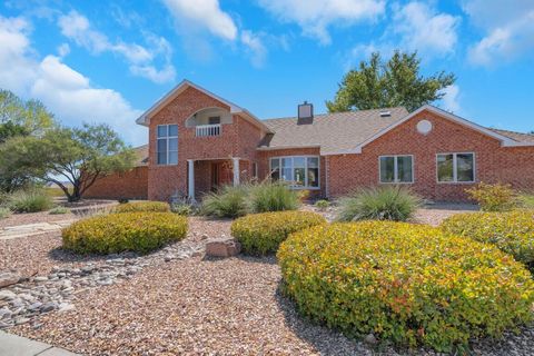 Photo of 800 Jim Street, Socorro, NM 87801 (MLS # 1095181)
