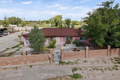 5589 Greer Loop SW Albuquerque NM 87105