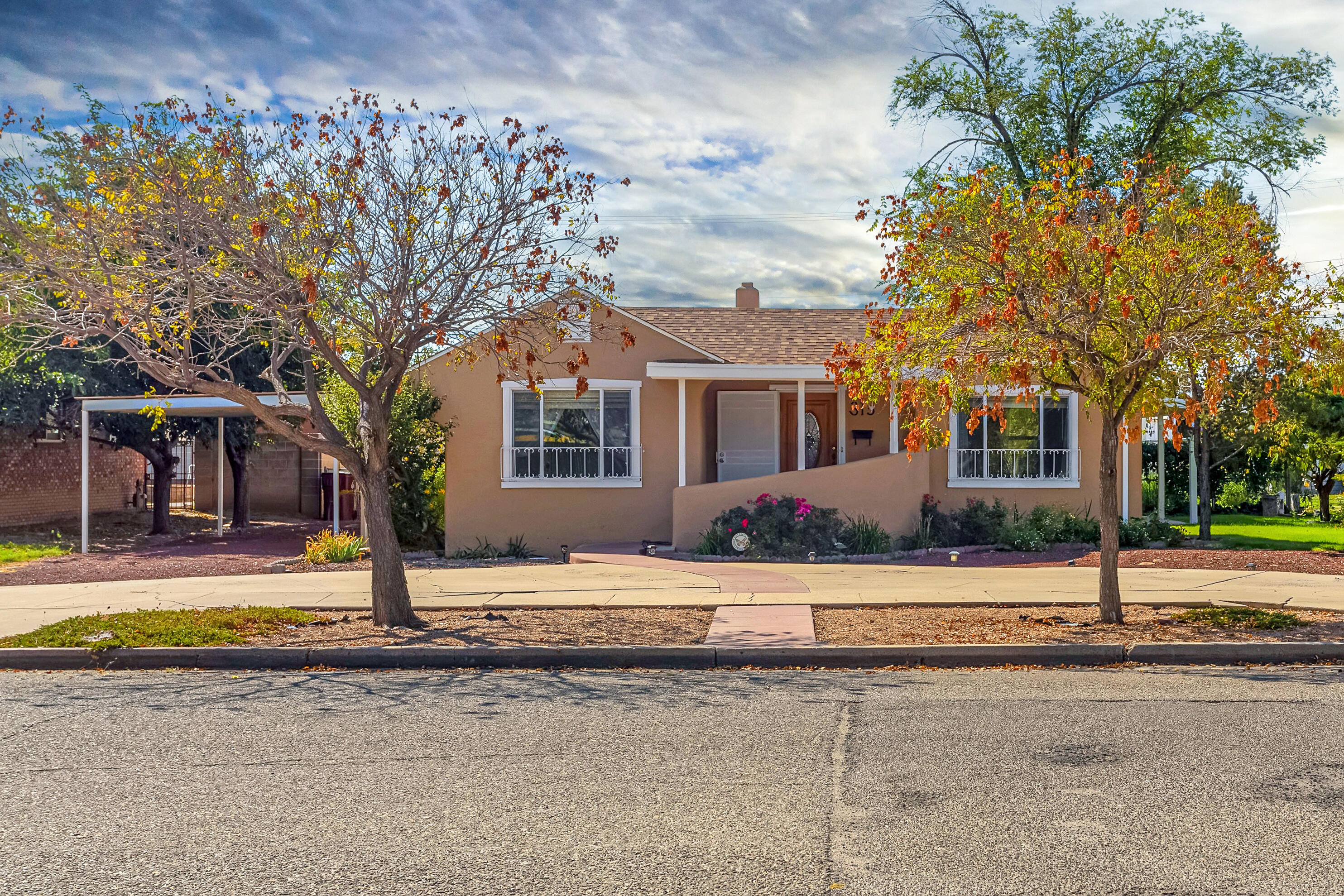 315 Dalies Avenue, Belen, New Mexico image 6