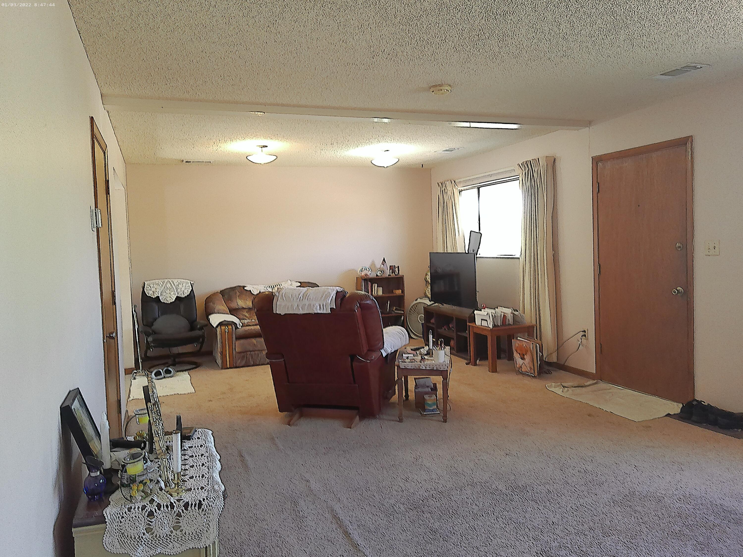 601 Gral Trevino Drive, Rio Rancho, New Mexico image 2