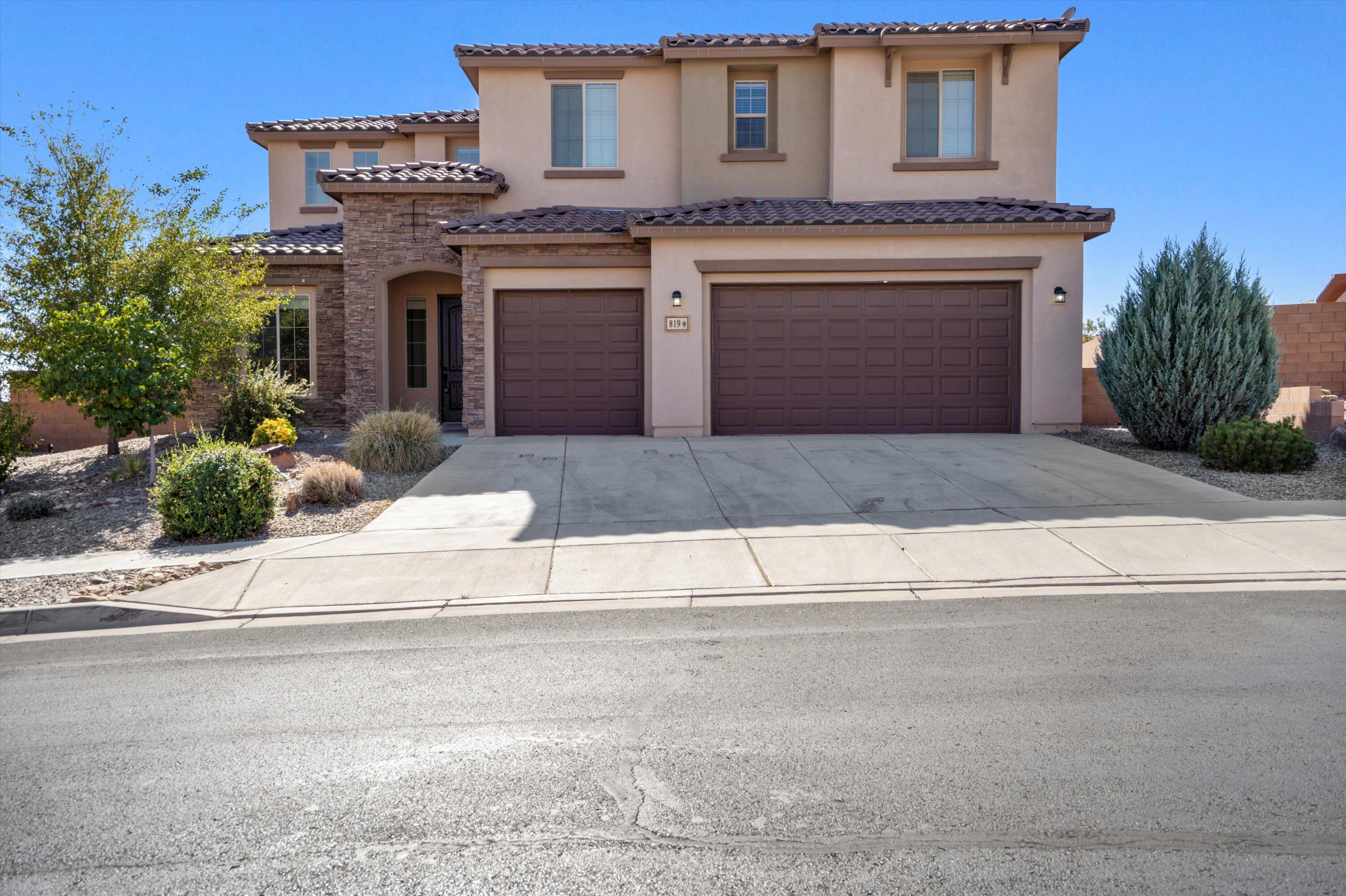 819 Mesa Roja Trail, Rio Rancho, New Mexico image 1