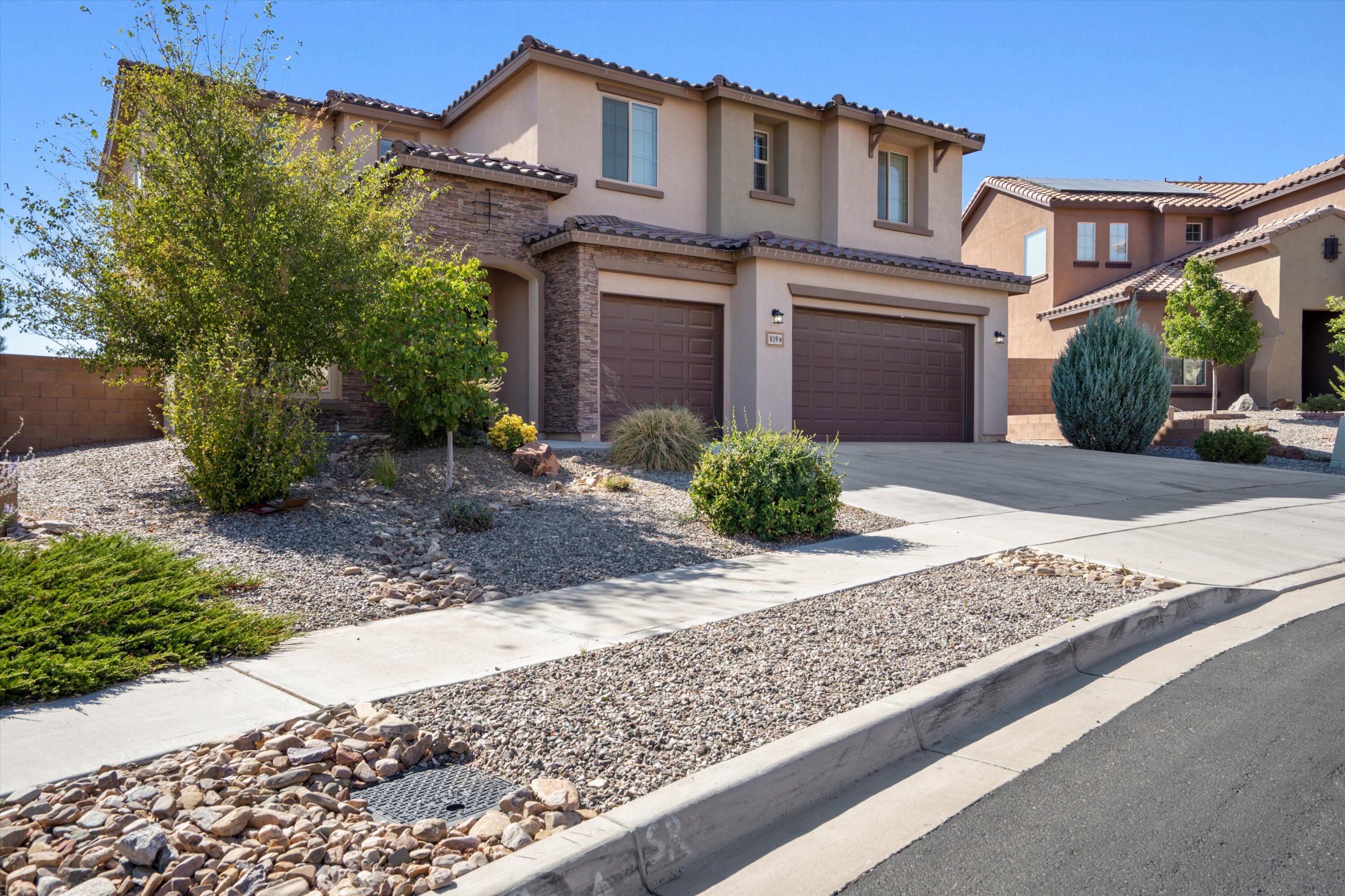 819 Mesa Roja Trail, Rio Rancho, New Mexico image 3