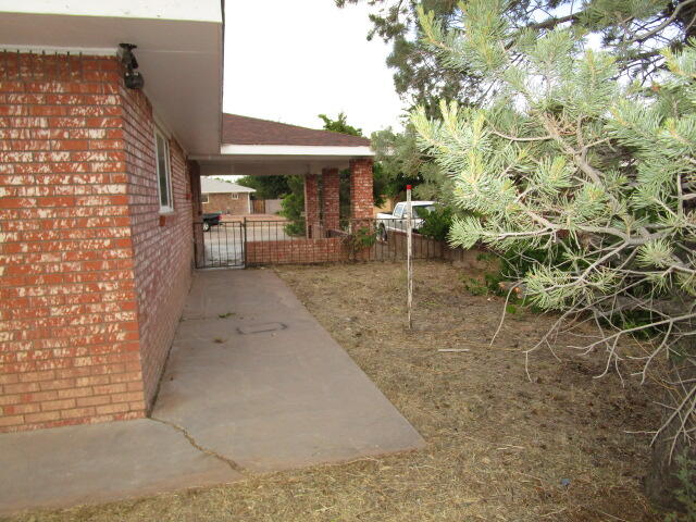 1617 Michael Don Avenue, Belen, New Mexico image 3