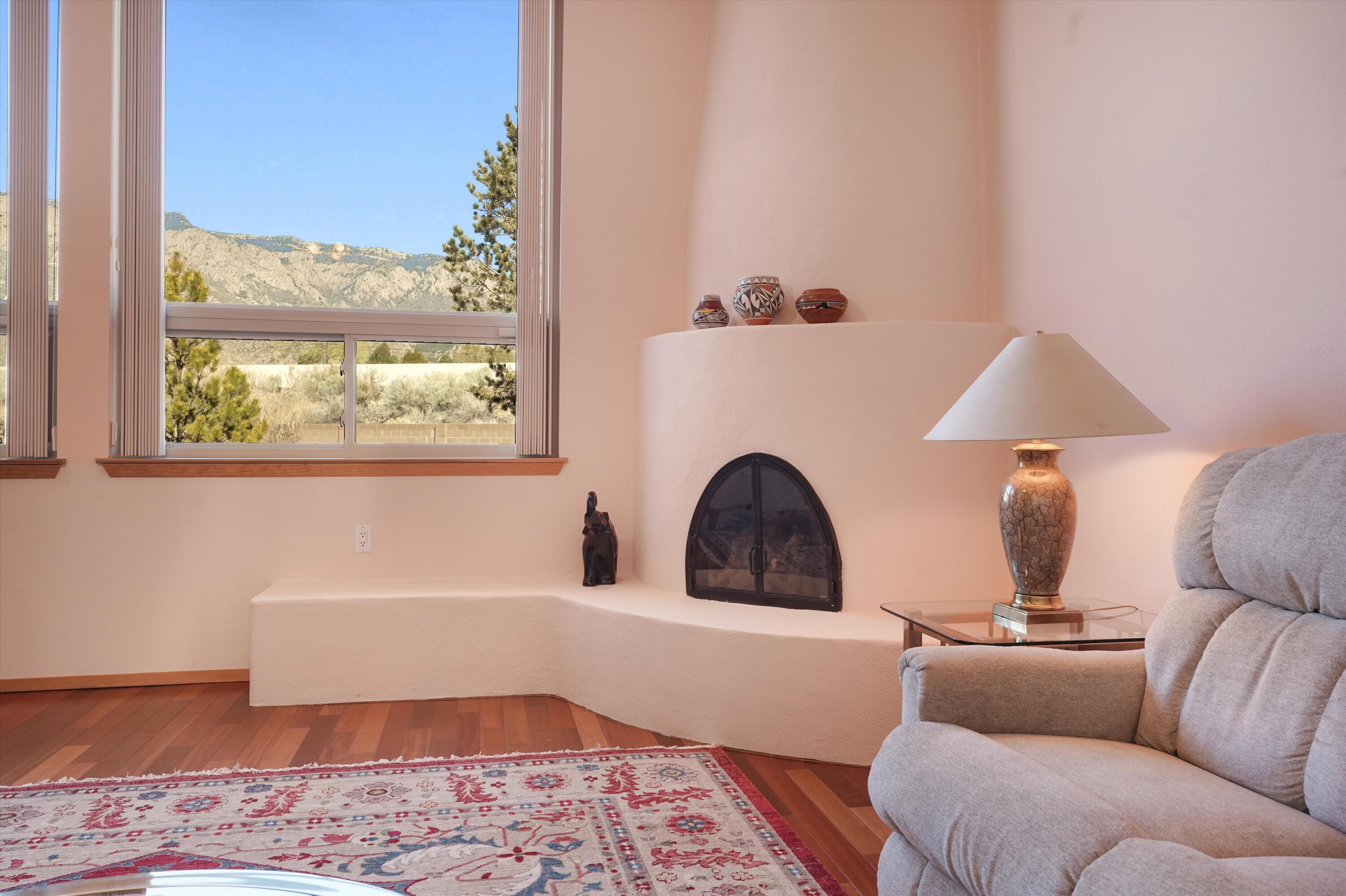 2321 Calle De Gabriel NE