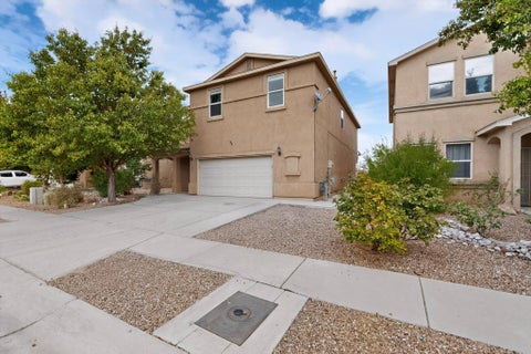 Homes For Sale - 3224 W Meadow Drive<br/> Bernalillo County, Albuquerque, NM 87121