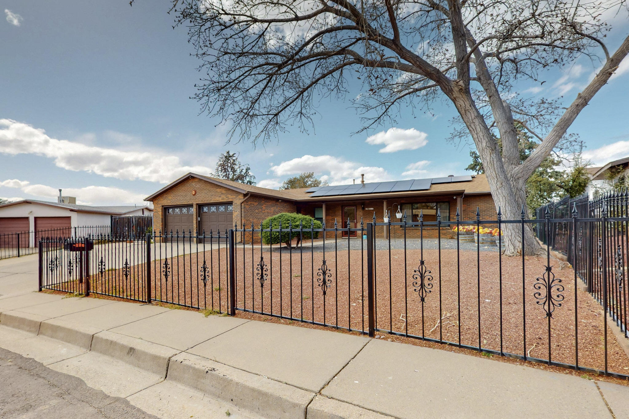 3821 Tracy Street, Albuquerque, New Mexico image 3