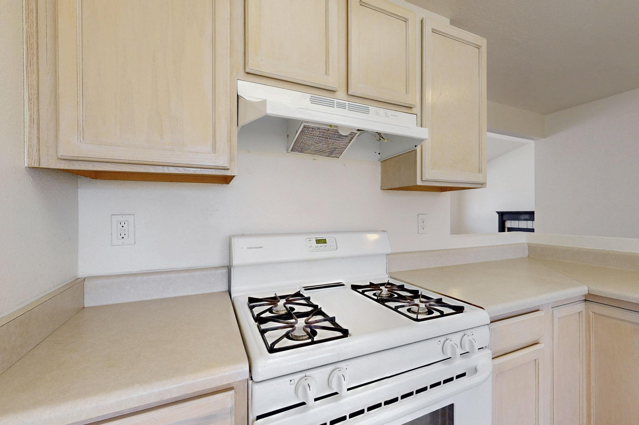 6920 Glen Hills Drive, Rio Rancho, New Mexico image 9