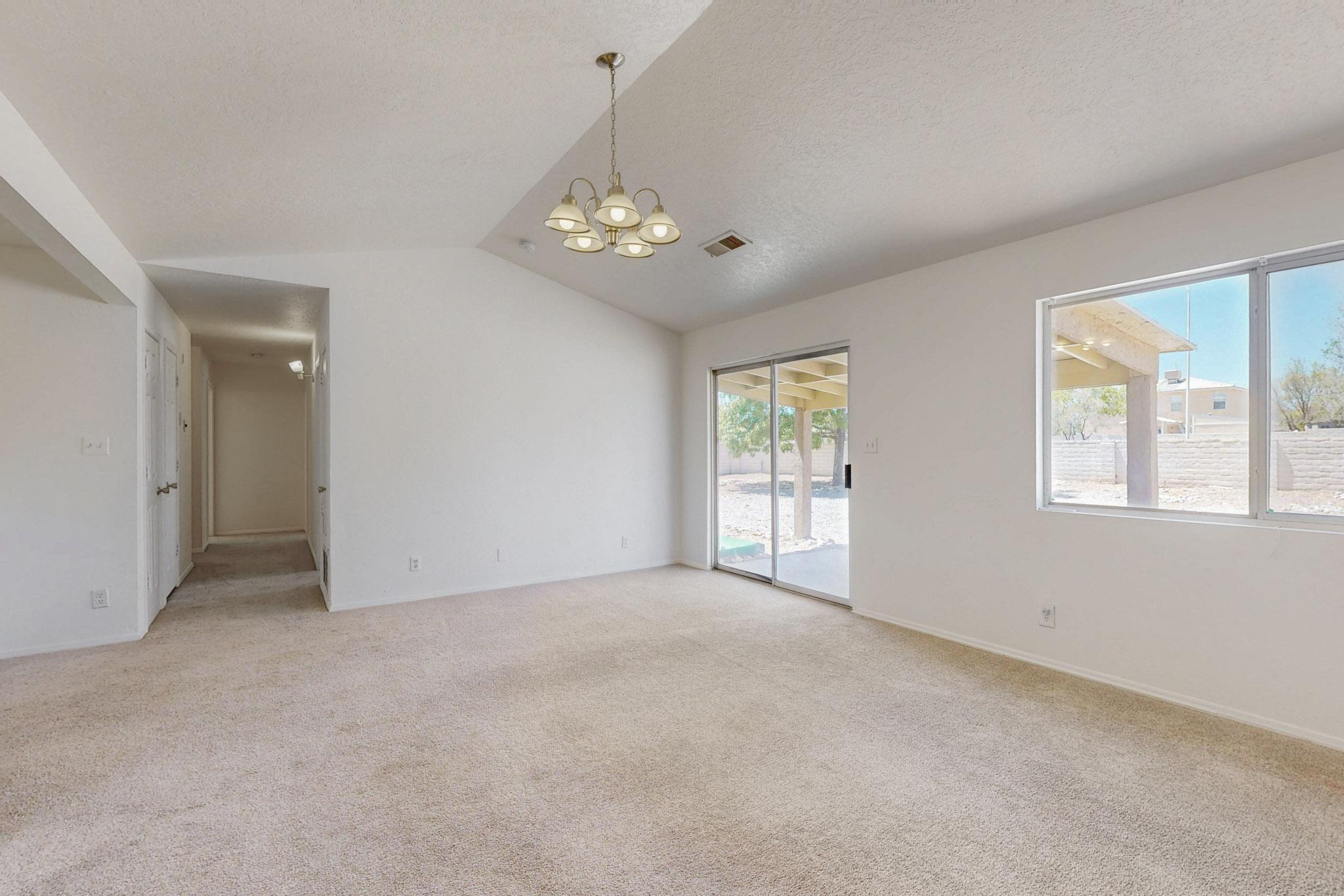 6920 Glen Hills Drive, Rio Rancho, New Mexico image 8
