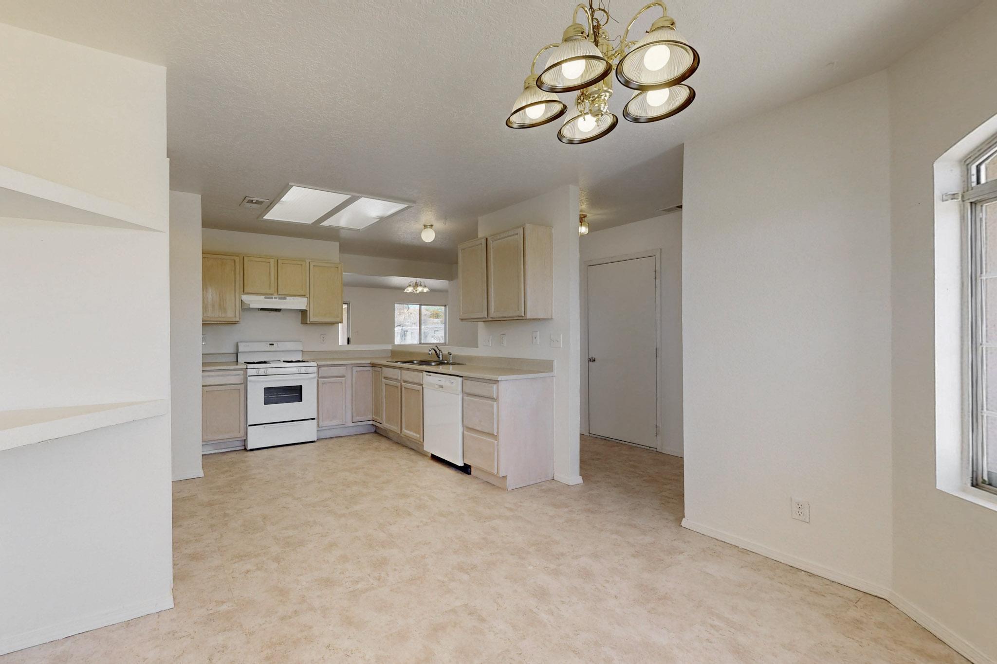 6920 Glen Hills Drive, Rio Rancho, New Mexico image 14