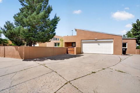 2709 Eastridge Drive NE Albuquerque NM 87112