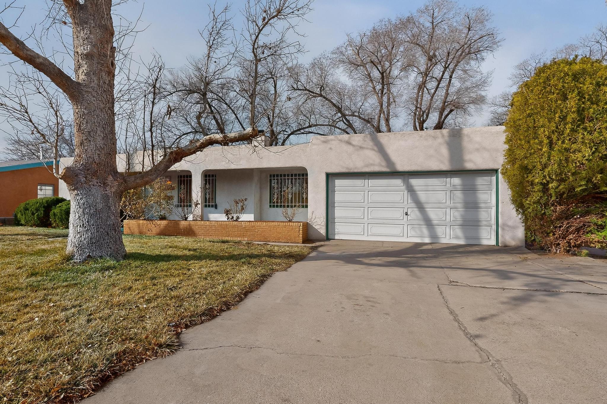 821 Madison Street NE