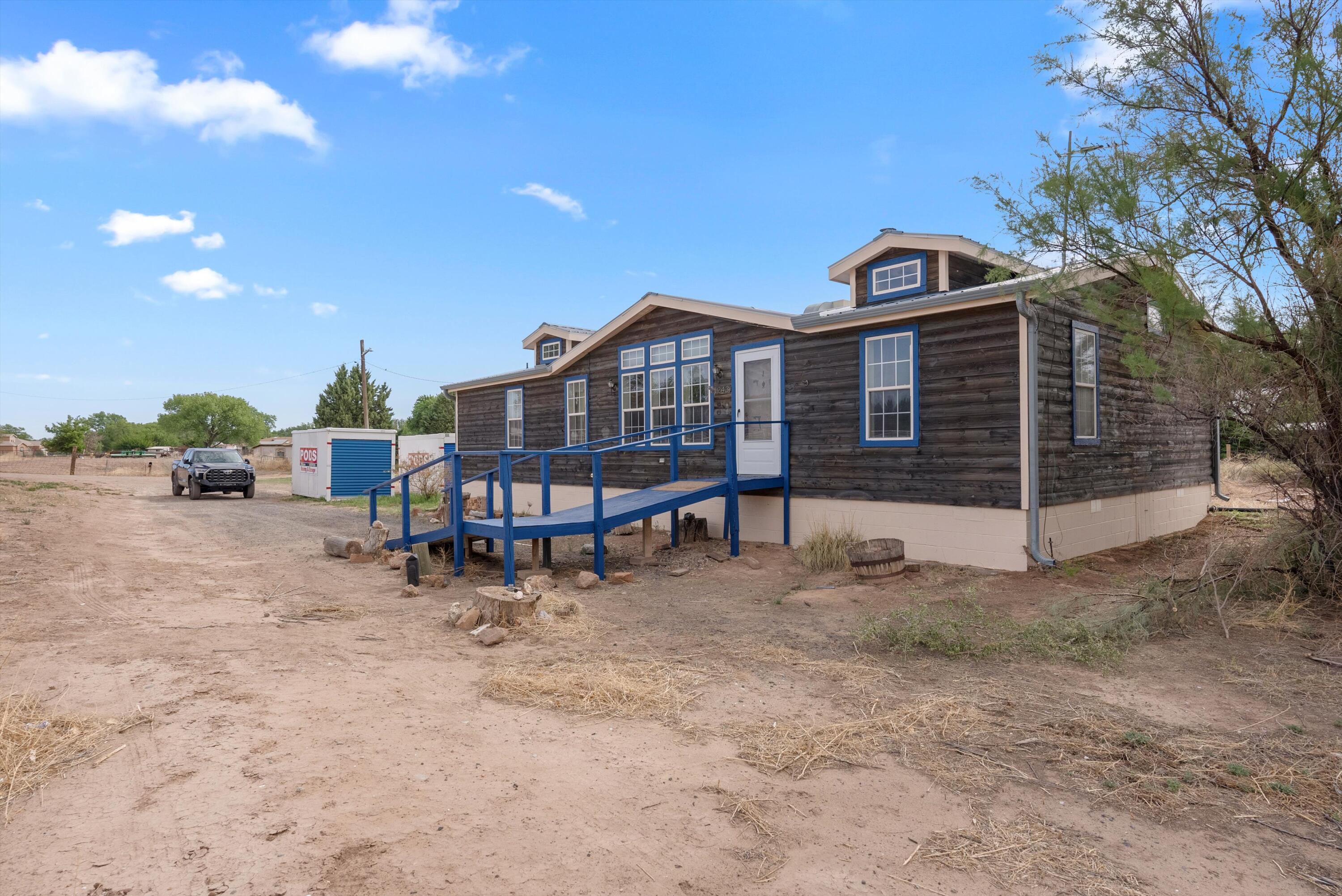 1243 Sunflower Court, Belen, New Mexico image 2