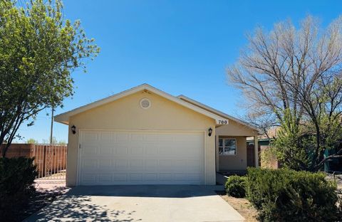 Photo of 700 Santa Fe Avenue, Moriarty, NM 87035 (MLS # 1102314)