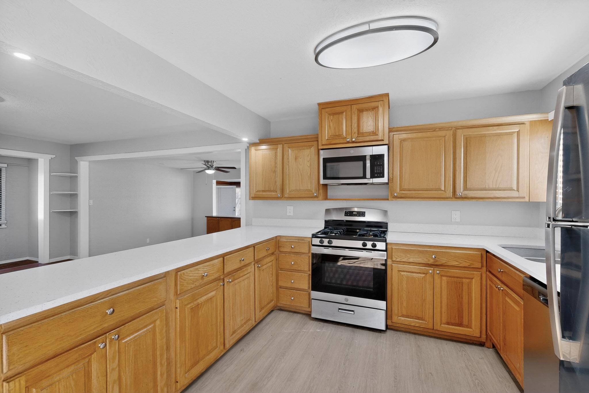 900 Arizona Street SE