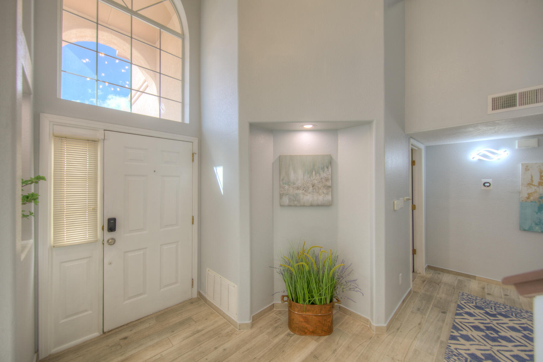 1120 Los Padres Street SE