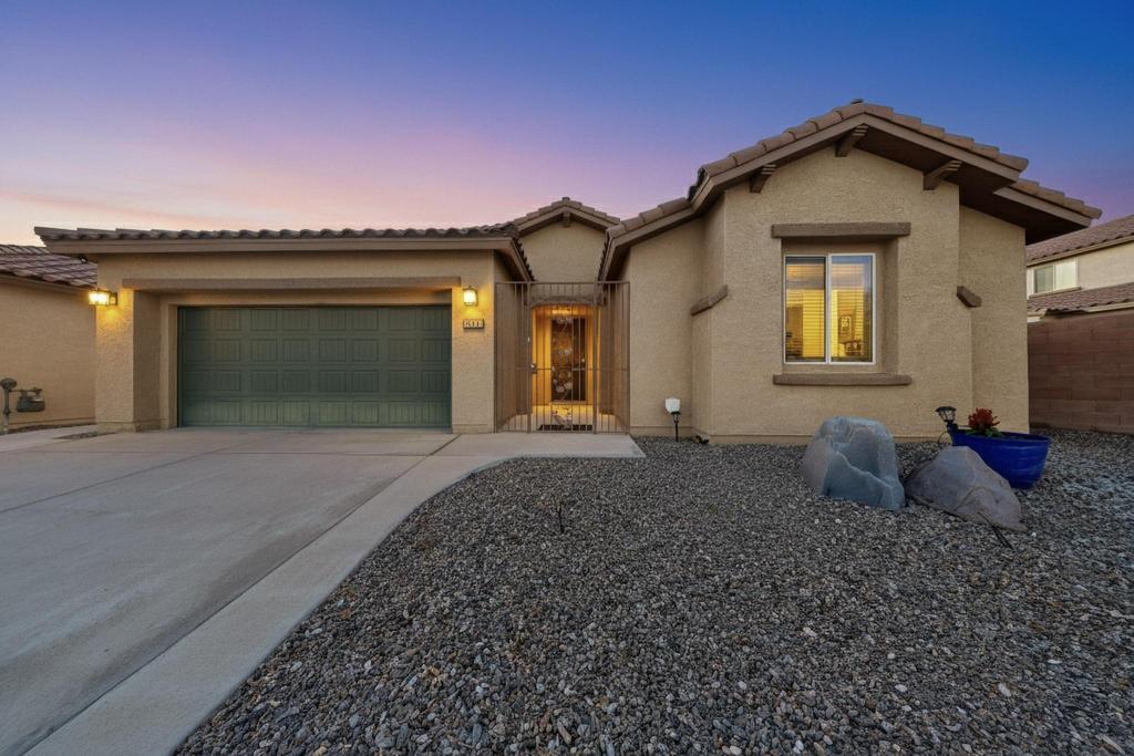 1915 Redondo Peak Drive NW