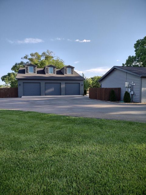 13 N Park Lane Peralta NM 87042