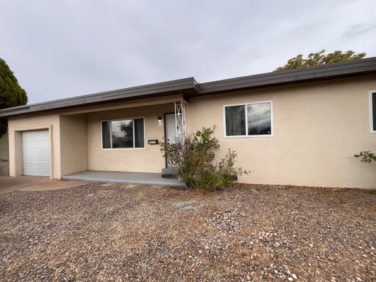 1017 GEORGIA ST SE, ALBUQUERQUE, NM 87108 - Image 89dc21b1f8d5596ca86f892e12781b09/1129624164