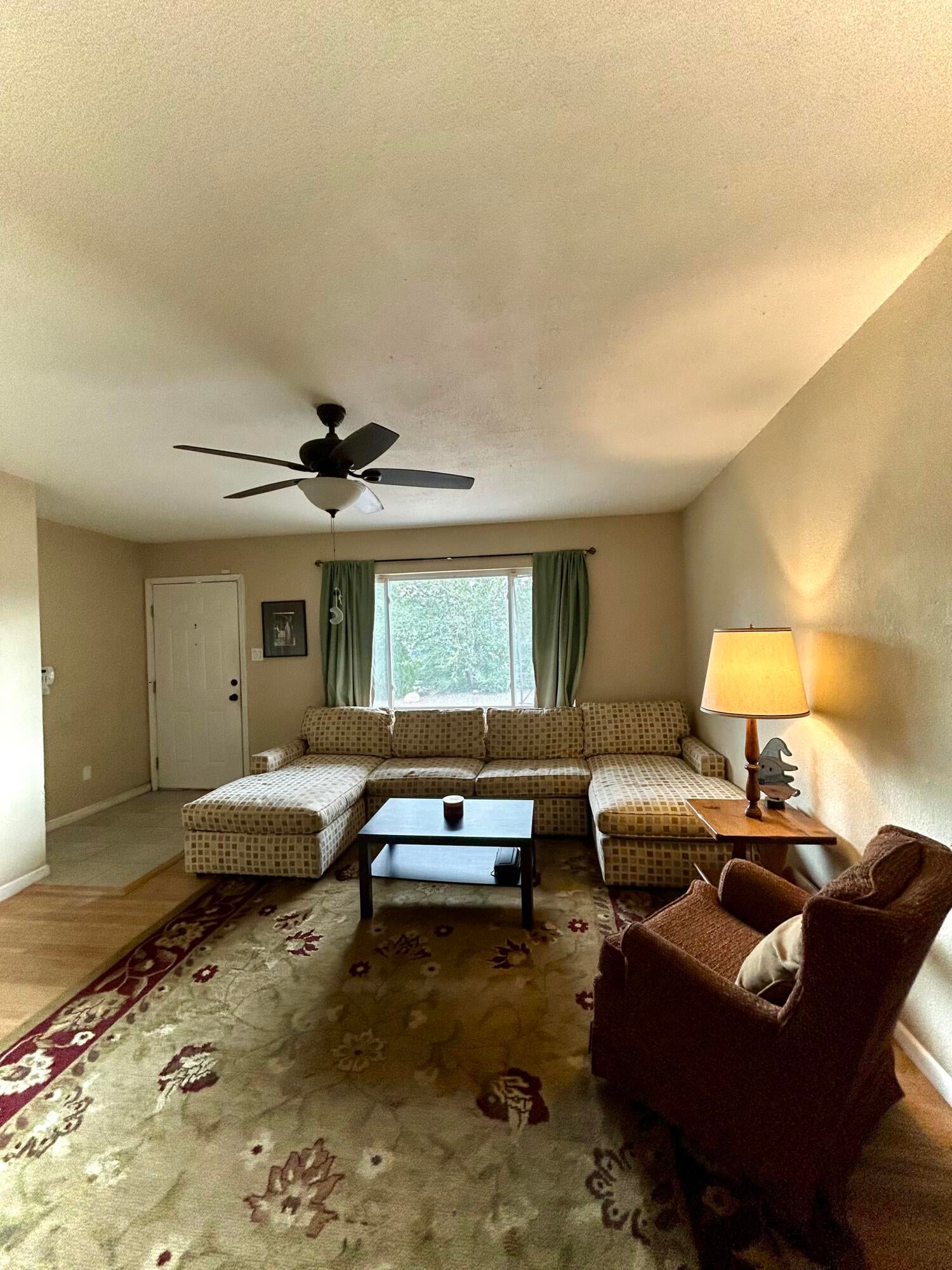 1017 Georgia Street SE - Photo 2
